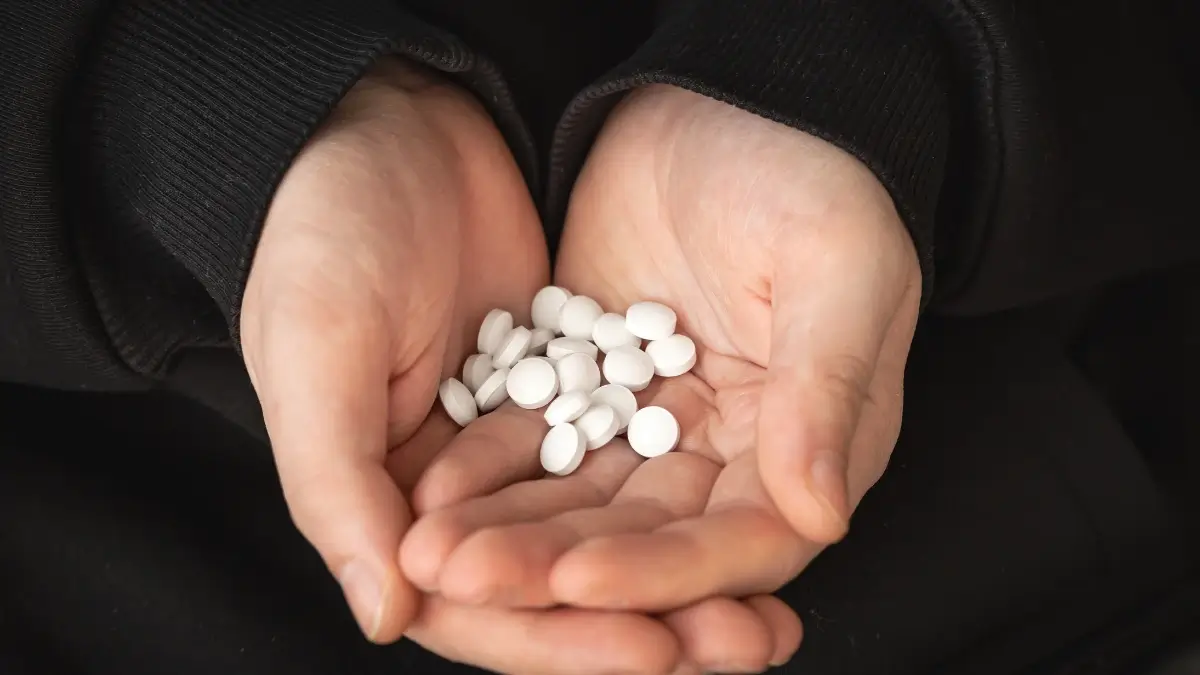 What is zopiclone tablets